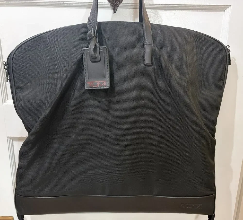 TUMI Black Ballistic Nylon Business Travel Hanging Garnet Bag Case Used Once